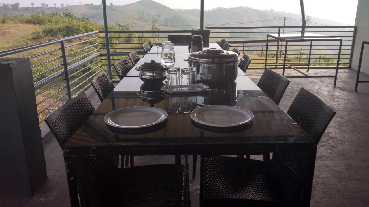 Vagamon Clouds Hotel Екстериор снимка